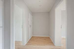  Hochwertig sanierte Wohnung mit Einbauküche!  – Viersener Straße 237, 41063 Windberg, Mönchengladbach – Vorschaubild 2