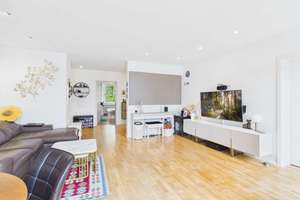 Renoviert & einzugsbereit: Parkett, Balkon, TG-Stellplatz, Bad & Fenster von 2018 – Die vollständige Adresse der Immobilie erhältst du vom Anbieter., 47057 Neudorf-Nord, Duisburg – Vorschaubild 5