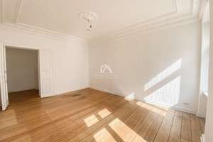 ALTBAULIEBHABER AUFGEPASST! HELLE UND KLASSISCH SCHÖNE ALTBAUWOHNUNG MIT POTENZIAL! PROVISIONSFREI! – Lübecker Straße 29, 10559 Moabit, Berlin – Vorschaubild 6