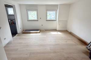 Luxus-Einfamilienhaus mit 3 Bädern, Kamin, Fußbodenheizung & großer Terrasse in Wuppertal – Immenweg 29, 42279 Oberbarmen, Wuppertal – Vorschaubild 17
