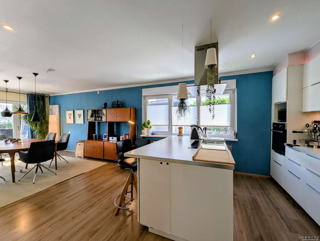 Immobilie in Dirmstein - Vielseitiges Zweifamilienhaus mit viel Platz für die ganze Familie, auch mit mehreren Generationen - Bild 4