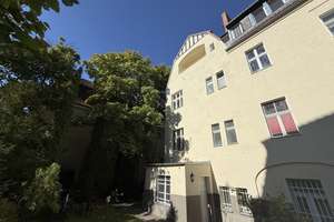 Willkommen Sommer - in Ihrer traumhaft schönen Dachgeschosswohnung mit Sonnenbalkon!!! – Königstraße 31, 14163 Zehlendorf, Berlin – Vorschaubild 1