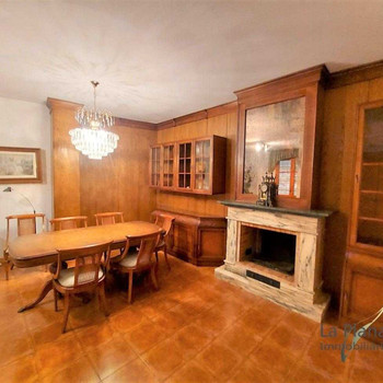 HAUS MIT GESCHÄFTSRAUM ZU VERKAUFEN IN TORTOSA, TARRAGONA