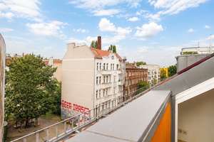 Über den Dächern Berlins - Dachgeschoss nahe Maybachufer – Die vollständige Adresse der Immobilie erhältst du vom Anbieter., 12047 Neukölln (Ortsteil), Berlin – Vorschaubild 2