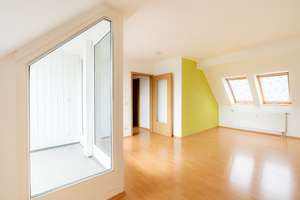 Sofort bezugsfrei! 2-Raum-Apartment im DG mit Loggia, EBK und Wanne in perfekter Wohnlage! – Die vollständige Adresse der Immobilie erhältst du vom Anbieter., 1279 Tolkewitz/Seidnitz-Nord, Dresden – Vorschaubild 14
