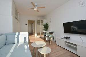 Modern möbliertes Apartment mit Balkon und Traumblick in Stuttgart West – Die vollständige Adresse der Immobilie erhältst du vom Anbieter., 70174 Universität, Stuttgart – Vorschaubild 1