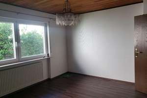 Gemütlicher Bungalow, sehr zentral, großer Garten und Nebengebäude – Die vollständige Adresse der Immobilie erhältst du vom Anbieter., 68623 Lampertheim – Vorschaubild 9