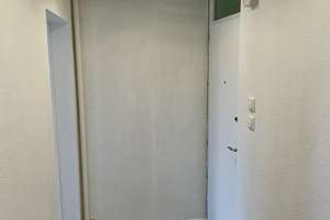 Renovierte 2,5-Raum-Penthouse-Wohnung mit Balkon in Kaiserslautern – St.-Franziskus-Str. 9, 67655 Innenstadt West/Kotten, Kaiserslautern – Vorschaubild 3