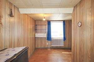Ländliches Wohnhaus mit Ökonomieteil in Donaueschingen-Heidenhofen – vielseitiges Raumangebot für Wo – Die vollständige Adresse der Immobilie erhältst du vom Anbieter., 78166 Donaueschingen – Vorschaubild 10