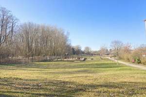 Property thumbnail 35