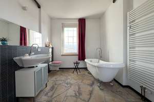 Property thumbnail 44