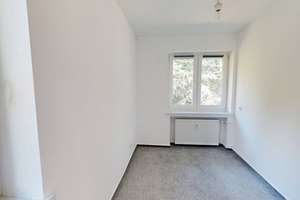 Besonderer Wohncharme: 2-Zimmer-Wohnung mit Balkon, Wintergarten, EBK & Tageslichtbad – Rungwisch 34, 22523 Eidelstedt, Hamburg – Vorschaubild 7