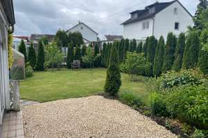 Sanierungschance mit Charme – Familienhaus auf schönem Grundstück in Top-Lage! – Die vollständige Adresse der Immobilie erhältst du vom Anbieter., 89257 Illertissen – Vorschaubild 4