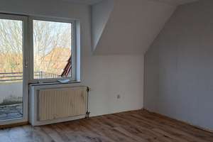 Helle 2-Zimmer-Wohnung mit Balkon – WBS erforderlich – Rheinische Str. 71a, 44137 Dorstfelder Brücke, Dortmund – Vorschaubild 2