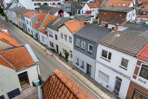 Bremen – Fesenfeld | Energetisch saniertes Zuhause mit Dachgarten-Flair – Die vollständige Adresse der Immobilie erhältst du vom Anbieter., 28203 Fesenfeld, Bremen – Vorschaubild 2