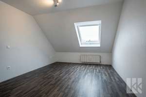 Wohnen mit Stil – Maisonettewohnung mit drei separaten Zimmern und Galerie im Sandkamp – Die vollständige Adresse der Immobilie erhältst du vom Anbieter., 38442 Sandkamp, Wolfsburg – Vorschaubild 6