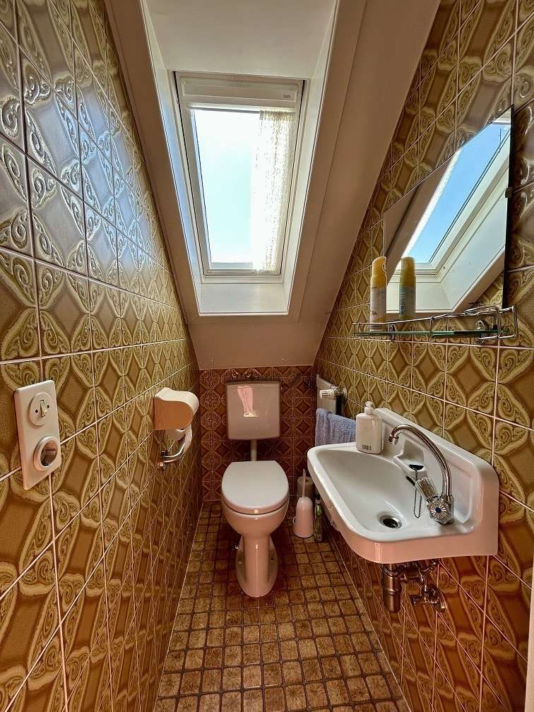 Immobilie in Waldkirchen - Einfamilienhaus mit großzügigem Baugrundstück in zentrumsnaher Lage von 94065 Waldkirchen  - Bild 7