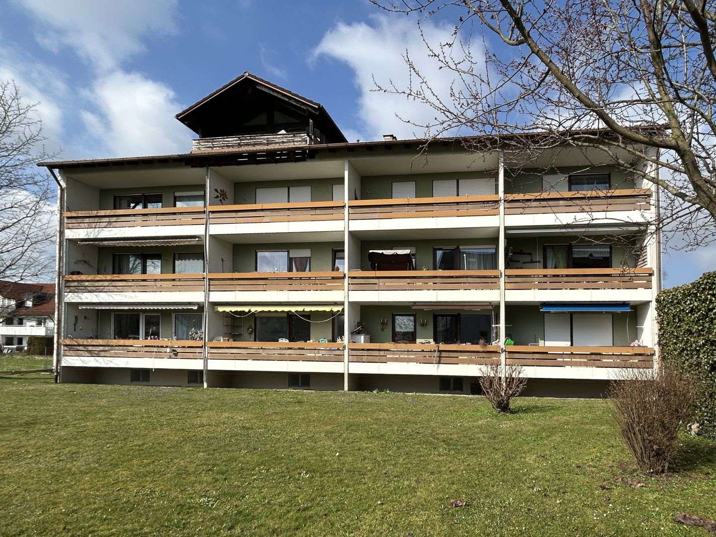 Großzügige 4-Zimmer-Wohnung mit Einzelgarage in ruhiger Wohnlage in Bad Wörishofen, Unterallgäu Kreis – Bild 3