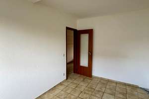 Helle Maisonettewohnung auf zwei Ebenen mit Potential nach oben..... – Die vollständige Adresse der Immobilie erhältst du vom Anbieter., 22549 Osdorf, Hamburg – Vorschaubild 14