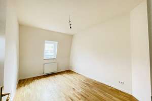 Ab 1.12.26*Perfekt für WG‘s*kernsanierte 3-Zimmer-Altbau-Wohnung*opt. inkl. EBK*Zeil/Gerichtsviertel – 60313 Innenstadt, Frankfurt am Main – Vorschaubild 4