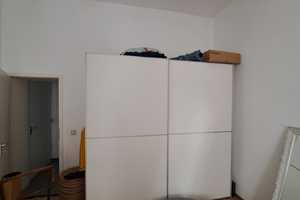 Teilmöbilierte 1-Zimmerwohnung im 1.OG mit hohen Decken – Lortzingstraße 4, 68169 Mannheim – Vorschaubild 2