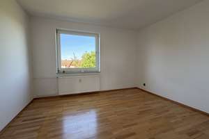 Licht, Lage, Balkon – charmante 3-Zimmer-Wohnung – Die vollständige Adresse der Immobilie erhältst du vom Anbieter., 21365 Adendorf – Vorschaubild 8