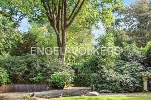 Stilvolles ,,Haus-im Haus'' mit Garten am Südpark – Die vollständige Adresse der Immobilie erhältst du vom Anbieter., 50968 Marienburg, Köln – Vorschaubild 2