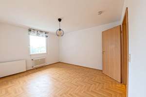 Geräumige 3-Zimmer-Wohnung mit Balkon im 9. OG - Sindelfingen – Die vollständige Adresse der Immobilie erhältst du vom Anbieter., 71067 Sindelfingen – Vorschaubild 9