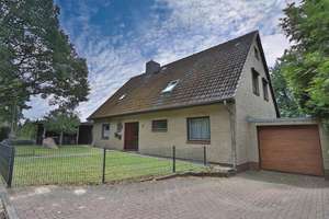 Zweifamilienhaus in begehrter Hanglage von Geesthacht