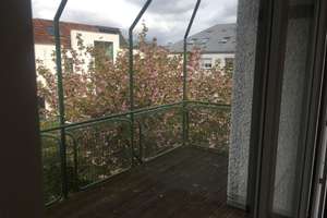 Oberste Wohnung mit 2 Balkonen und schöner Aussicht  – Frankfurter Straße 21, 65189 Südost, Wiesbaden – Vorschaubild 5