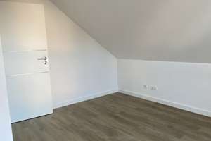 Modernisierte 2-Zimmer-Wohnung mit großem Balkon, EBK und Gartenmitbenutzung in München-Waldperlach – Eulenspiegelstraße 58, 81739 Waldperlach, München – Vorschaubild 12