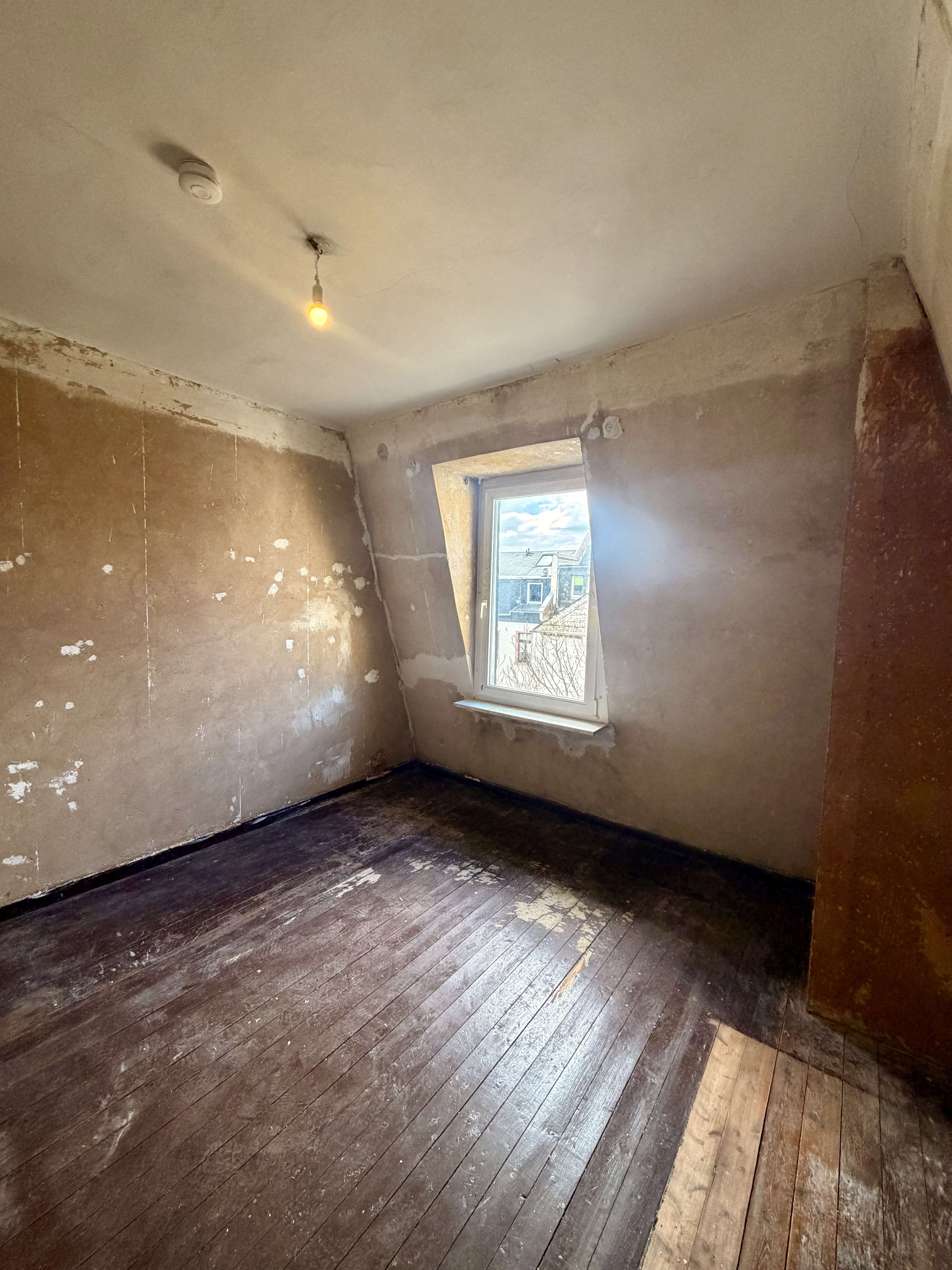 Charakter trifft Potenzial: Altbauwohnung in Toplage von Bockenheim, Frankfurt am Main – Bild 4