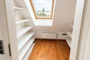 Außergewöhnliche Maisonette in Fallersleben – Dachterrasse, Galerie & Wellnessbad – 38442 Fallersleben, Wolfsburg – Vorschaubild 13