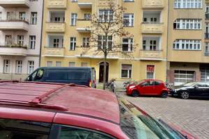 Vermietete sehr ruhige  3-Zi.-DG-Altbau-Whg. mit Sonnenterrasse nahe Schillerpark und Humboldthain – Oudenarder Str. 7, 13347 Wedding, Berlin – Vorschaubild 1