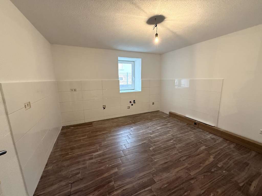 Immobilie in Seelbach - Rendite? Platz für die Familie? 3 Wohnungen in bester Lage von Seelbach - Bild 4