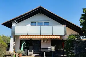 Geräumiges, preiswertes 9-Zimmer-Einamilienhaus mit Einliegerwohnung in FDS – Freudenstadt (Kreis) – Vorschaubild 3