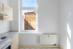 Helle 2-Zimmer-Altbauwohnung mit Balkon in der Nähe zum Boxhagener Platz – Die vollständige Adresse der Immobilie erhältst du vom Anbieter., 10247 Friedrichshain, Berlin – Vorschaubild 5