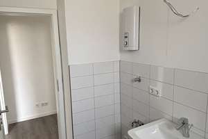 Zentral gelegene 3,5-Zimmer-Wohnung in Gelsenkirchen-Ückendorf! – Bochumer Straße 247, 45886 Ückendorf, Gelsenkirchen – Vorschaubild 6