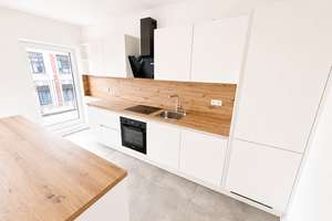 88m² PENTHOUSE im Erstbezug // Ecke Parkallee mit EBK, Parkett & Terrasse – Außer der Schleifmühle 4, 28203 Ostertor, Bremen – Vorschaubild 2