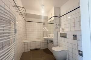 WUNDERSCHÖNER AUSBLICK! HELLE 2-ZIMMER WOHNUNG! PROVISIONSFREI! – Mariendorfer Weg 39b, 12051 Neukölln (Ortsteil), Berlin – Vorschaubild 7
