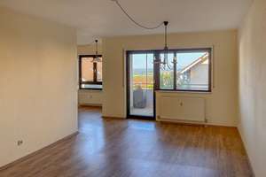 Gut geschnittene Eigentumswohnung mit zwei Loggien und Tiefgaragenstellplatz – Die vollständige Adresse der Immobilie erhältst du vom Anbieter., 69126 Emmertsgrund, Heidelberg – Vorschaubild 5