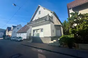 MFH mit 9,5 Zimmern & 5 Bädern – Top gepflegt & voll vermietet – Esslingen (Kreis) – Vorschaubild 1