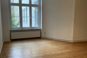 Geräumige 1-Zimmer-Altbauwohnung in bester Charlottenburger Lage – Leibnizstraße 33, 10625 Charlottenburg, Berlin – Vorschaubild 2