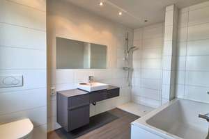 Schönes teilsaniertes Reihenmittelhaus mit ca. 127m² Wohnfläche und Garten... – Geilenkirchenerstraße 4, 52538 Selfkant – Vorschaubild 7
