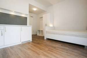 All Inclusive Mitten in Stuttgart: Möblierte Wohnung mit Gartenanlage und Tiefgaragenstellplatz – Nordbahnhofstr. 15, 70191 Am Pragfriedhof, Stuttgart – Vorschaubild 17