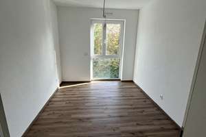 Moderne 3-Zimmerwohnung mit Sonnenballkon im attraktiven Neubauquartier – Sickenhäuser Str. 27, 72760 Reutlingen-Mitte, Reutlingen – Vorschaubild 5