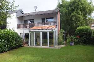 Unterkellerte Doppelhaushälfte mit Garten und Garage – Fröbelstraße 20, 41844 Wegberg – Vorschaubild 3