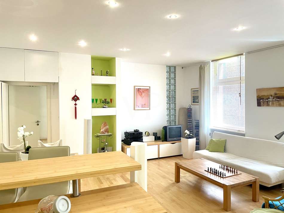 484b6a49-c585-44fa-883d-ade656