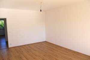 Lichtdurchflutete 3-Zimmer-Küche-Bad-Wohnung mit Balkon in Heidelberg (Rohrbach) – Kolbenzeil 20, 69126 Rohrbach, Heidelberg – Vorschaubild 8