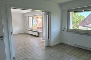 Ankommen und wohlfühlen – frisch renovierte 4-Zimmer-Wohnung mit zwei Balkonen – In den Weinbergen 12, 70439 Stammheim-Süd, Stuttgart – Vorschaubild 7